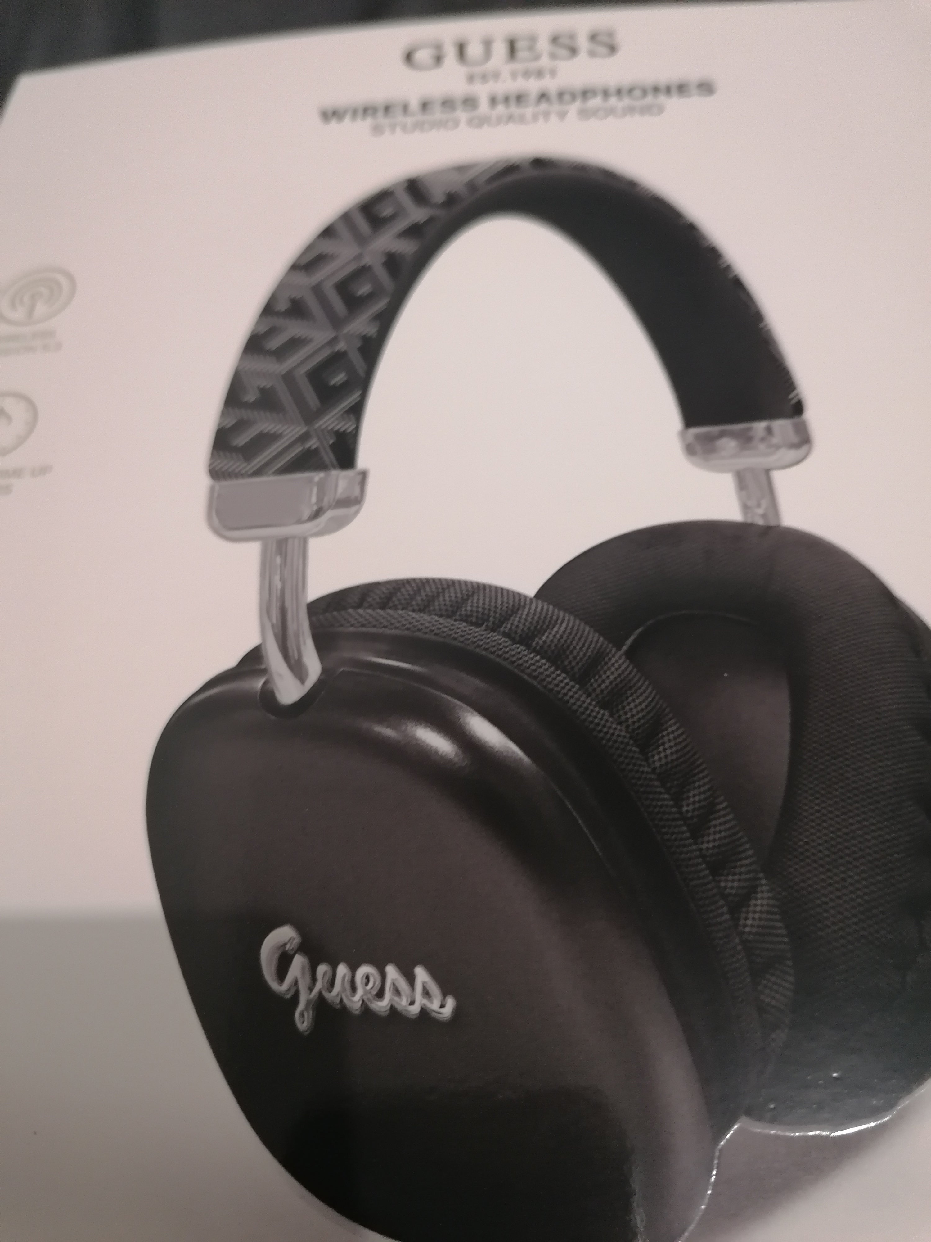 (Copie) Casque Headphones original GUESS écouteurs wireless Bluetooth sans fil et avec fil